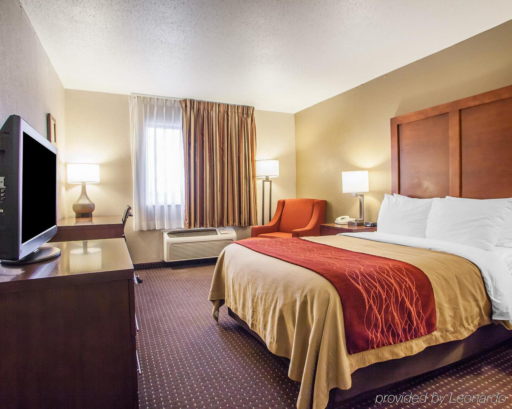 Quality Inn Waverly Εξωτερικό φωτογραφία