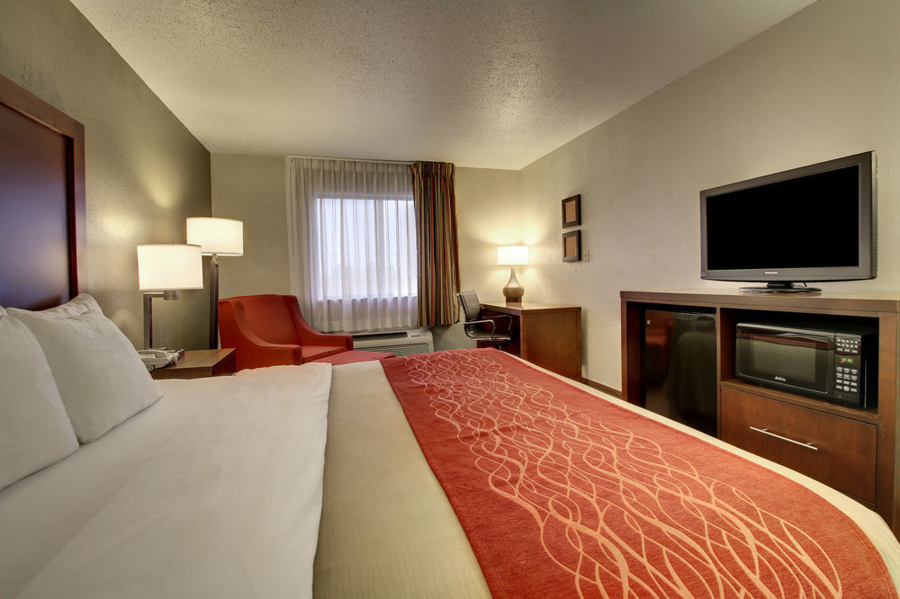 Quality Inn Waverly Εξωτερικό φωτογραφία