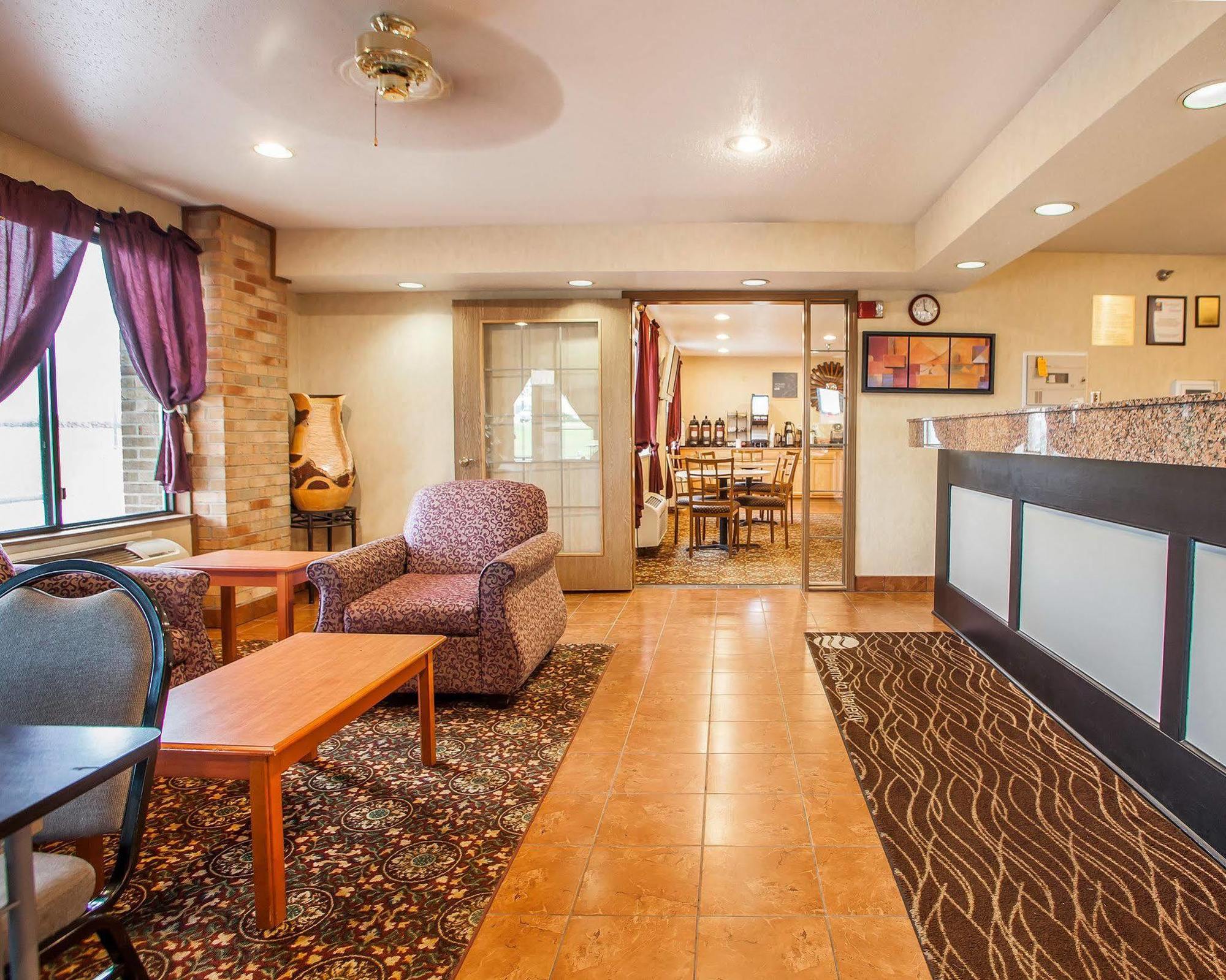 Quality Inn Waverly Εξωτερικό φωτογραφία
