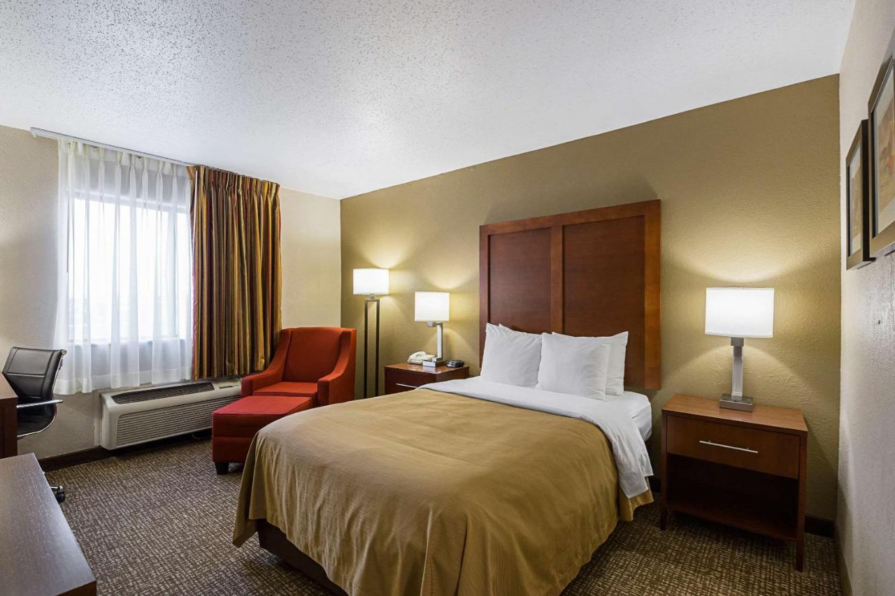 Quality Inn Waverly Εξωτερικό φωτογραφία