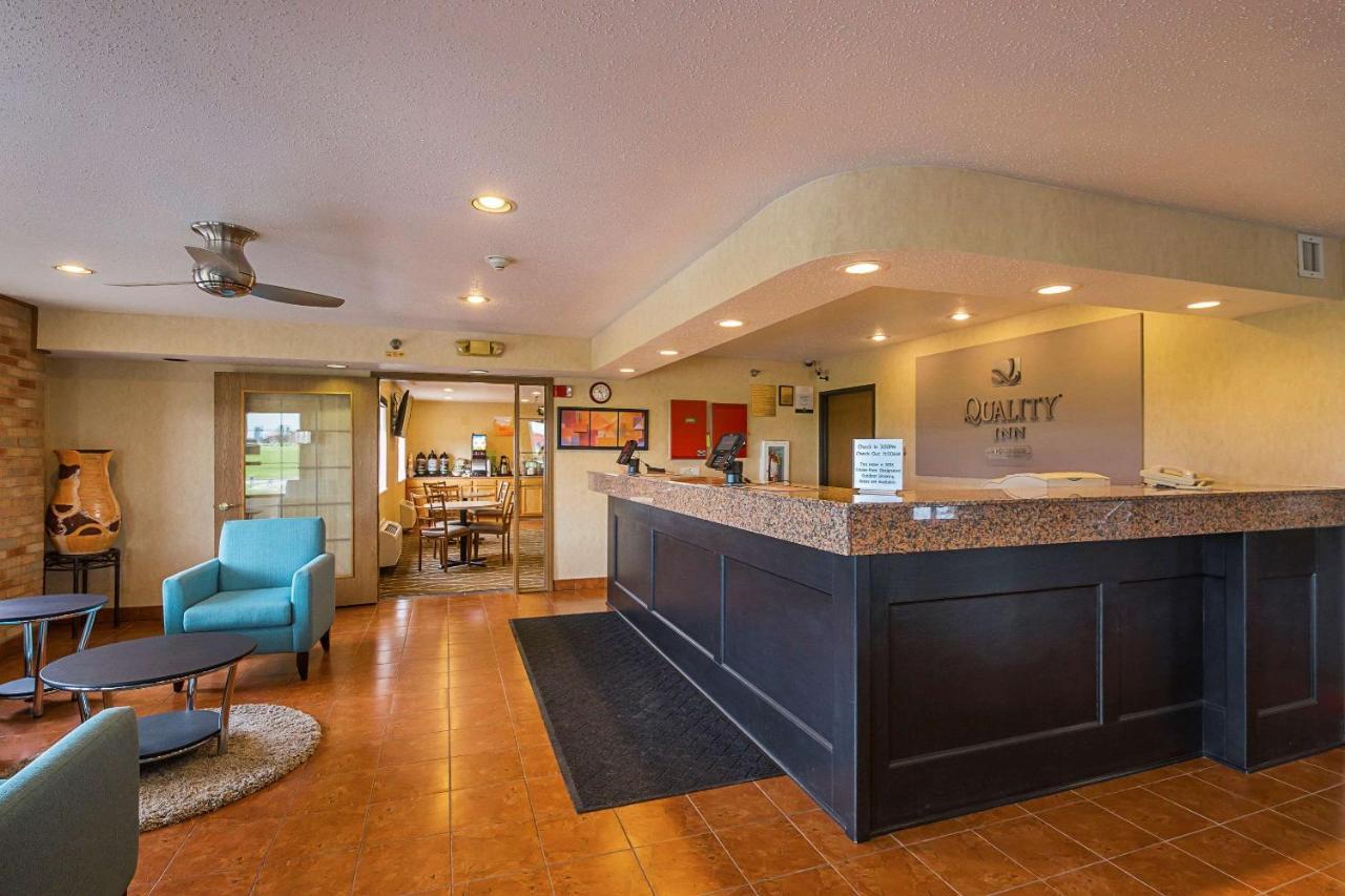Quality Inn Waverly Εξωτερικό φωτογραφία